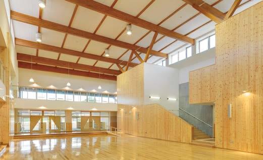 木造建築の施工事例：二戸市立浄法寺小学校（校舎棟） 1枚目