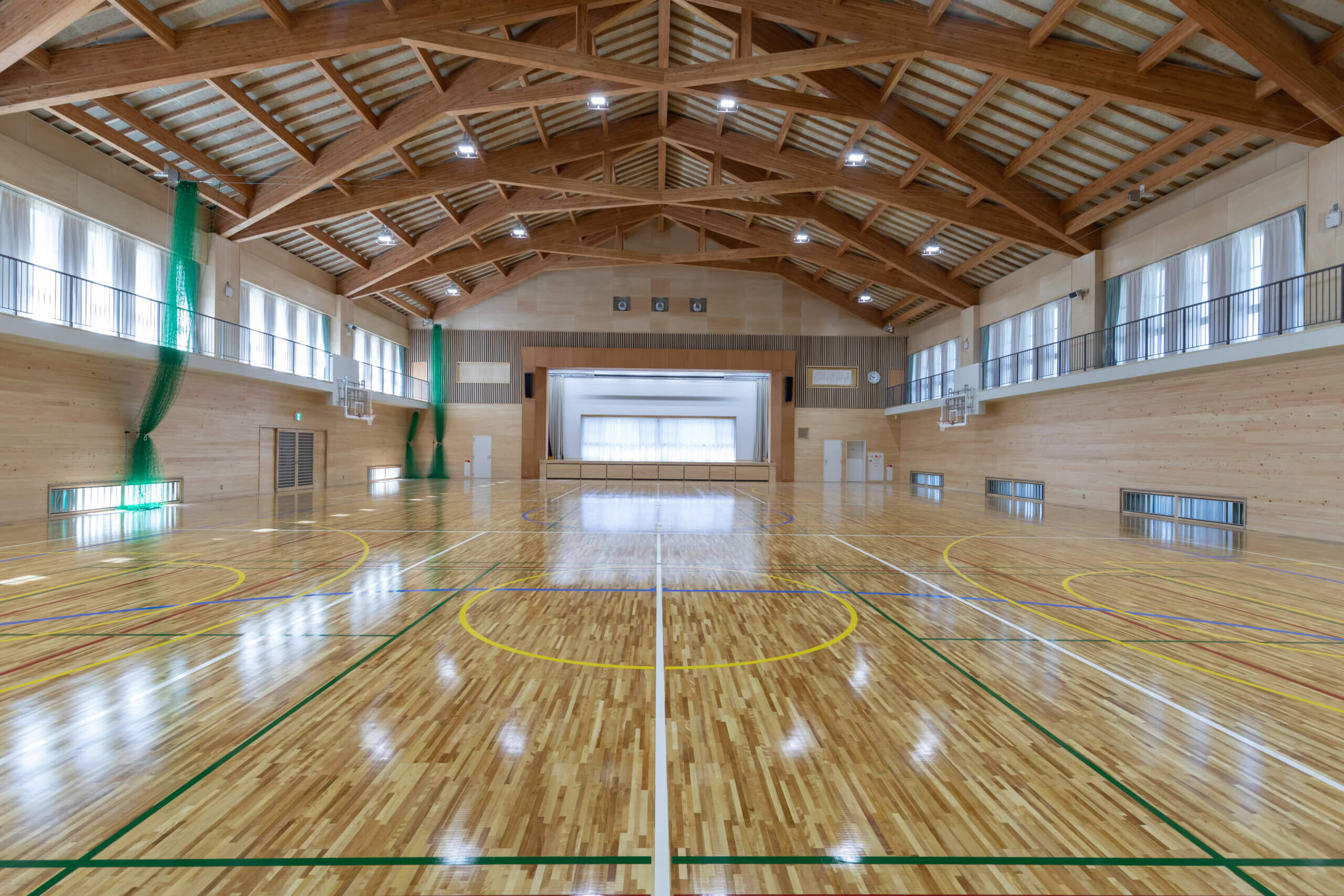 木造建築の施工事例：天龍村総合体育施設 8枚目